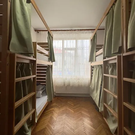 Buddha Bodoni Hostel *
